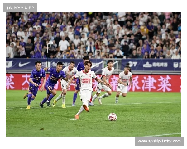 成都蓉城1-1战平广岛三箭，加藤陆次树扳平比分