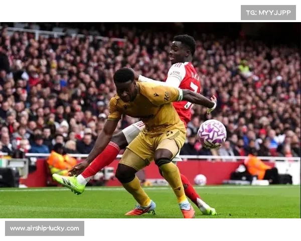 英超：阿森纳4-1战胜热刺，埃泽帽子戏法助枪手六分领跑积分榜